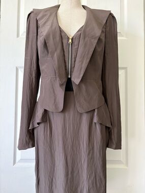 BEBE Taupe Two-Piece Suit/Dress Set with Statement Collar